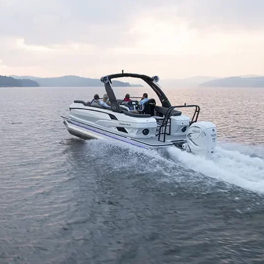 White Veranda Ponsoon in the Ocean